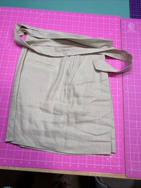 ANTONIO MELANI Cream shorts with Waist Tie
